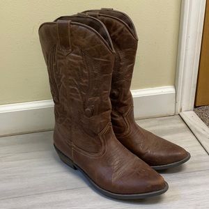 Coconut cowgirl boots